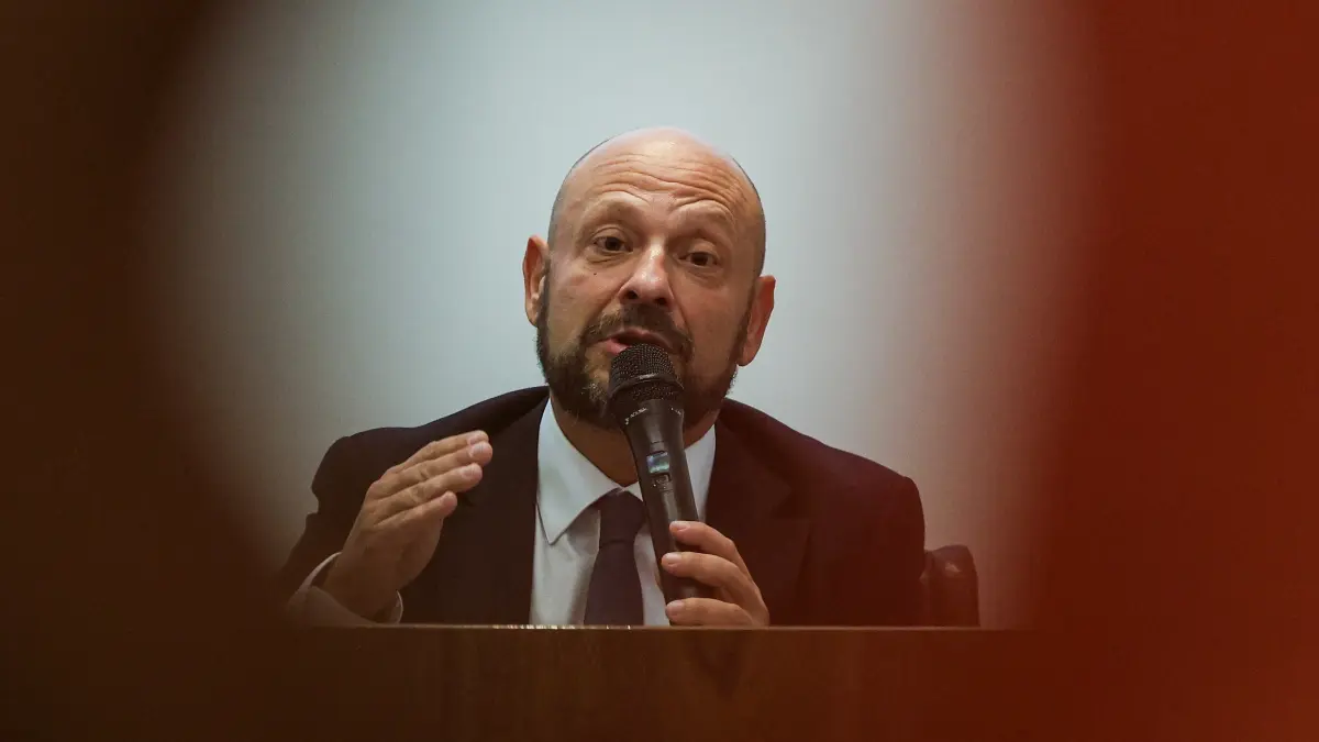 Ex-presidente do INSS culpa Ministério da Previdência por filas de benefícios e rebate demissão: “Saio de consciência tranquila”