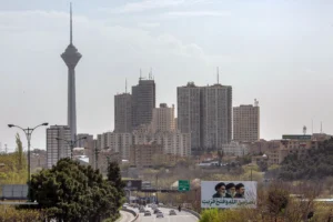 Irã desafia sanções globais: Como a China e a diversificação mantêm o país à tona há décadas