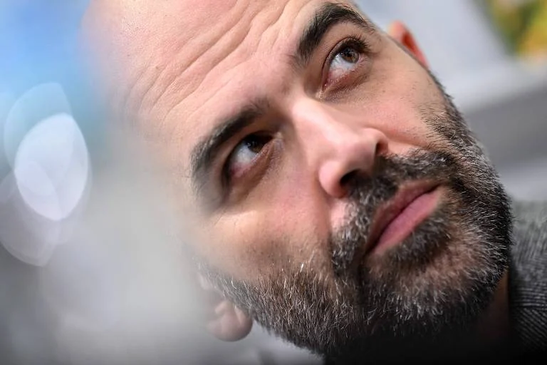 Jornalista Roberto Saviano é Absolvido em Caso de Difamação Contra Vice-Premiê Italiano Matteo Salvini