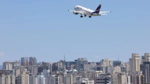Cade Investiga Gol e Latam por Suspeita de Combinação de Preços em Rotas Aéreas Domésticas