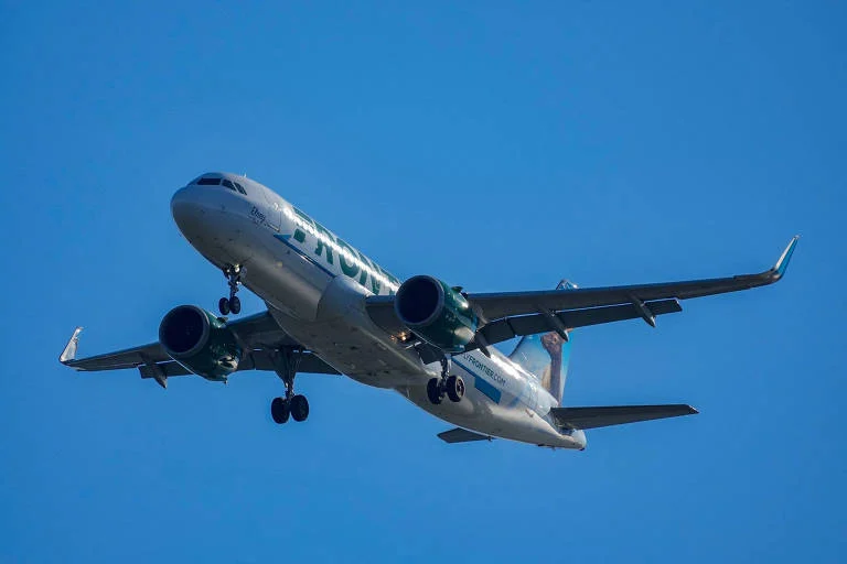 Tragédia em Denver: Avião da Frontier Airlines atropela pessoa na pista durante decolagem; veja vídeo