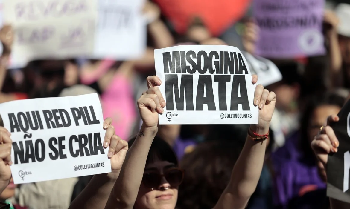PL da Misoginia: Desinformação em Massa e Ataques Coordenados por Políticos de Direita em Redes Sociais, Revela Estudo