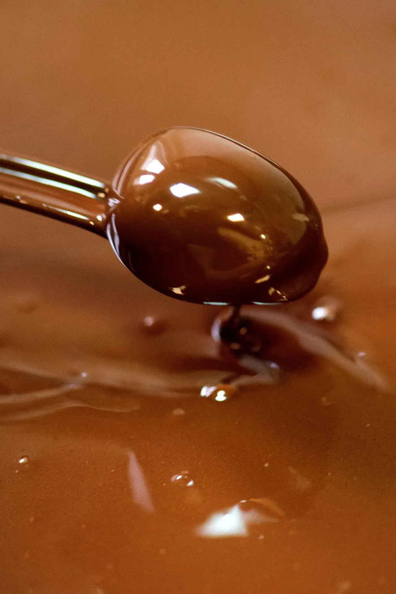 Lei do Chocolate: Brasil Define Teor Mínimo de Cacau e Exige Rótulos Mais Claros para Proteger Consumidor
