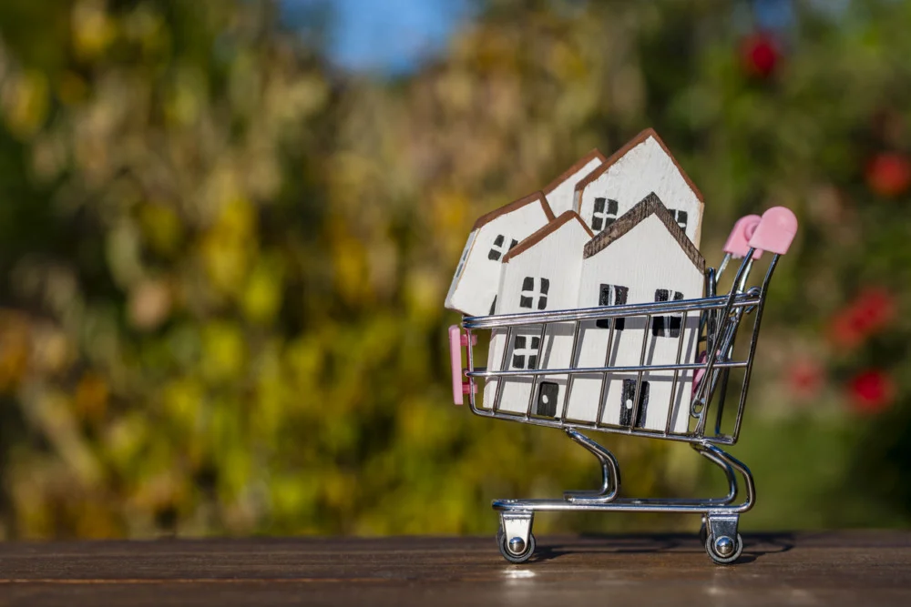 Selic Alta Frustra Expectativa de Juros de Financiamento Imobiliário Abaixo de 12% em 2027, Alerta Abecip