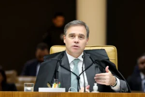 STF: Ministro Mendonça Relata Ação de Hospitais Contra Nova Norma sobre Riscos Psicossociais no Trabalho
