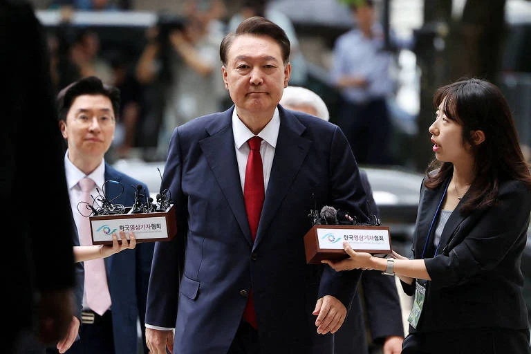 Ex-presidente da Coreia do Sul, Yoon Suk Yeol, é condenado a 30 anos de prisão por drone e lei marcial