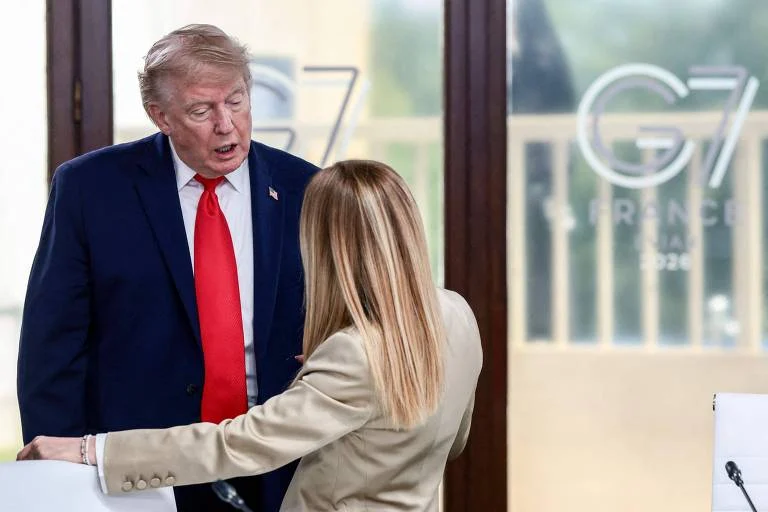 Trump Diz Que Meloni Implorou por Foto no G7, Ministro Italiano Cancela Viagem aos EUA em Resposta