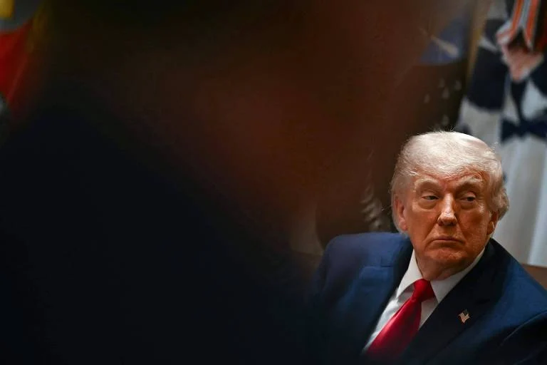 Trump escolhe Lance Schroyer para chefiar o ICE e pressiona o Senado por aprovação urgente de novo diretor