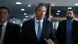 Haddad Revela Motivo de Recusa a Daniel Vorcaro: “Analisamos Balanços Negativos do Banco Master”
