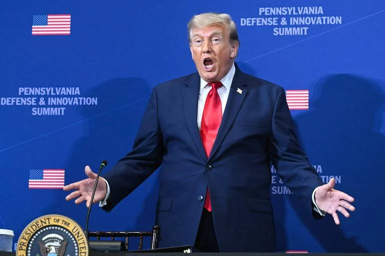 Análise Revela: Confiança é Marca de Trump, Mas Medo e Raiva Crescem ao Falar de Outros