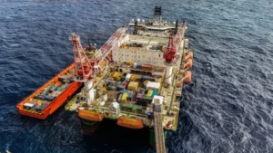 Lucro da Petrobras Dispara: R$ 52,4 Bilhões no 2º Tri com Produção Recorde Impulsionada por Guerra no Oriente Médio