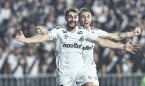 Santos goleia Vasco no Rio e respira aliviado no Brasileirão, Galo vence Grêmio e se aproxima do G-5