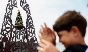 CNBB desmente envolvimento em fake news sobre Nossa Senhora Aparecida e rebate acusações durante campanha eleitoral