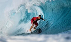 Mesmo com Nota 10, Gabriel Medina é Vice-Campeão em Fiji da WSL e Cole Houshmand Leva o Título em Final Eletrizante