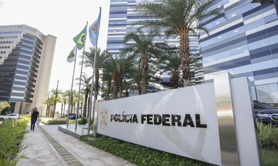PF desmente revista Veja sobre depoimento de Daniel Vorcaro envolvendo Lula e financiamento de documentário