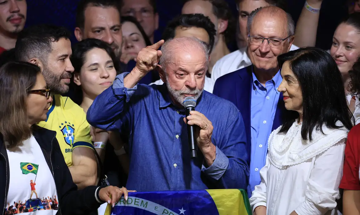 Motta e Alcolumbre Cumprimentam Lula: “Pacificar o Brasil” é o Novo Desafio Pós-Eleição