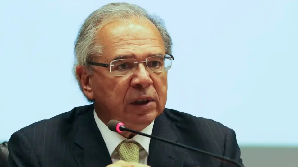 Paulo Guedes sob Investigação da PF por Suspeita de Crimes Financeiros em Empresa de Criptomoedas
